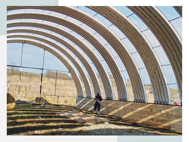 Строительство свинарников под ключ от 652 руб.